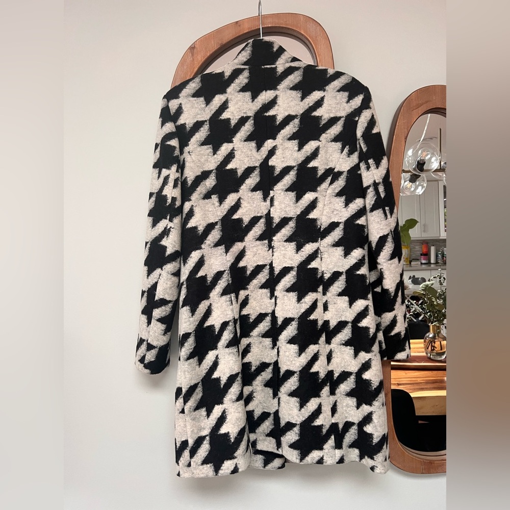 Robell Black and White Houndstooth Coat - Picture 3 of 10